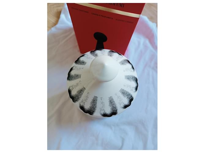 Fornasetti "Bacio" scented candle - view 3