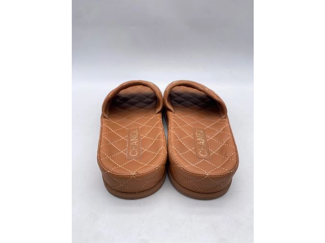 CHANEL  Mules & clogs T.eu 38 Leather Brown - view 2