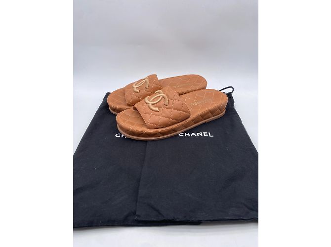 CHANEL  Mules & clogs T.eu 38 Leather Brown - view 7