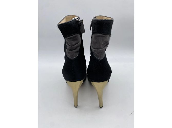 Autre Marque BETTINA VERMILLON Ankle boot T.eu 38.5 Couro de bezerro estilo pônei Preto - vista 5