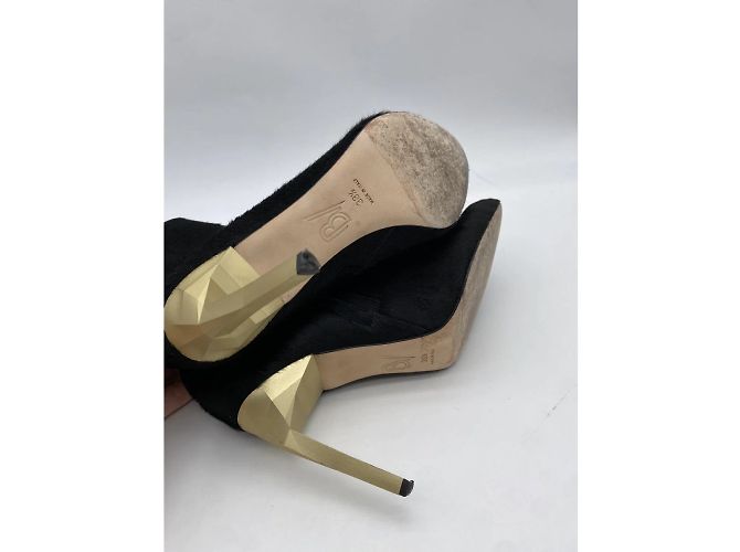 Autre Marque BETTINA VERMILLON Ankle boot T.eu 38.5 Couro de bezerro estilo pônei Preto - vista 6