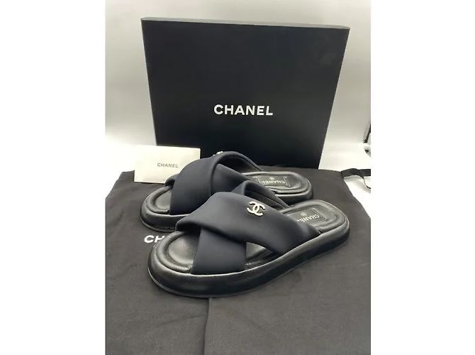 CHANEL  Mules & clogs T.eu 39 cloth Black - view 7
