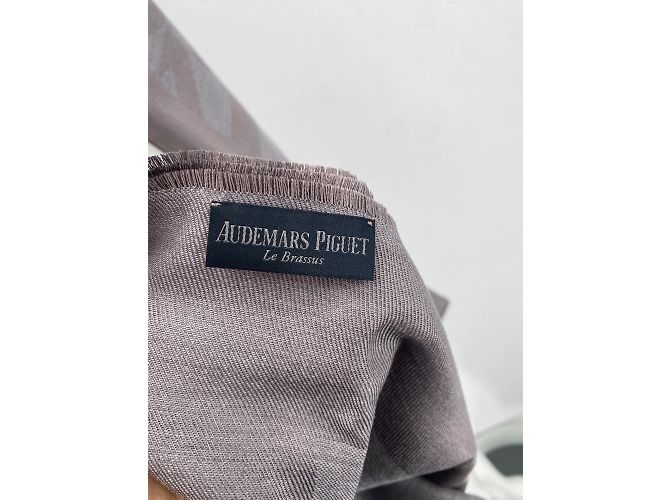 AUDEMARS PIGUET Sciarpe T.  silk - vista 3