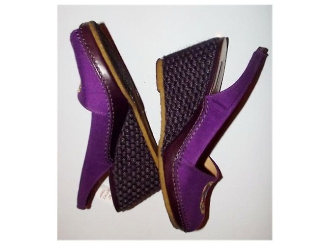 MARC BY MARC JACOBS SECONDA MANO ZEPPE TRIMATERIE TOPO RICAMATO 38.5 Viola scuro - vista 4
