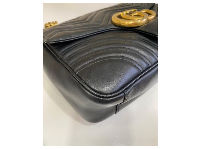 Bolso de hombro Gucci GG Marmont matelassé de piel negro - vista 4