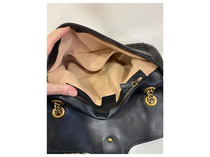 Bolso de hombro Gucci GG Marmont matelassé de piel negro - vista 9