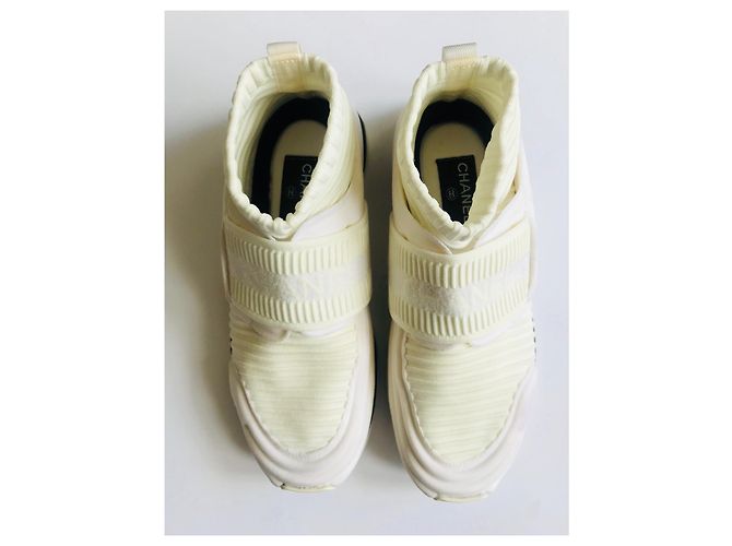 Chanel Speed Stretch Sock Trainer Creme Weiß - Ansicht 3
