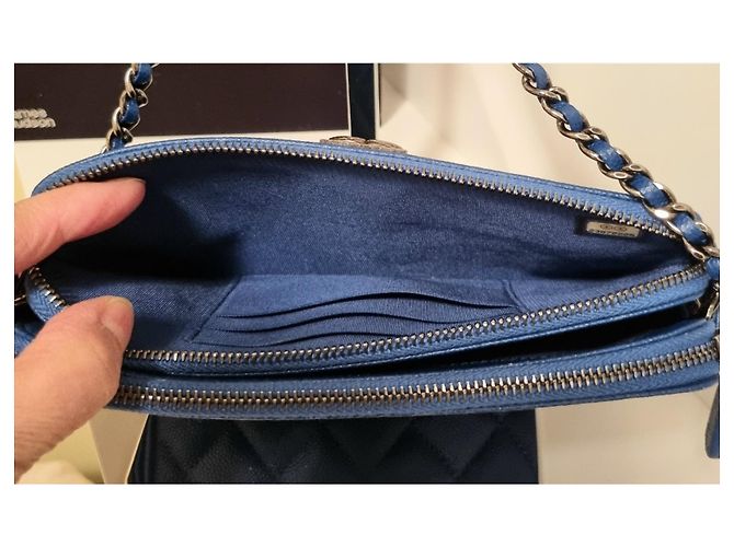 Wallet On Chain Zip foderata Chanel Boy WOC Blu - vista 10