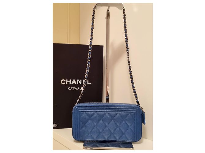 Wallet On Chain Zip foderata Chanel Boy WOC Blu - vista 16