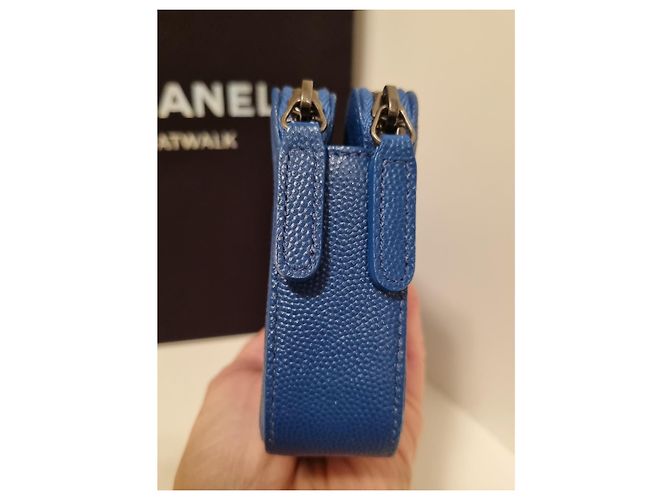 Wallet On Chain Zip foderata Chanel Boy WOC Blu - vista 5