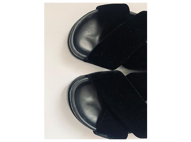 Saint Laurent Maultiere - Ansicht 2
