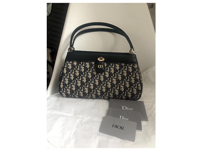 MEDIUM TASCHE MIT SCHLÜSSEL VON DIOR - Ansicht 9