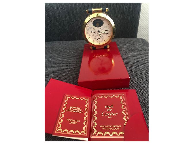 Clock/desk clock by Cartier, model Pasha Golden - view 2