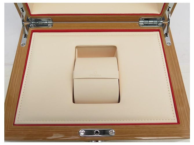 NUEVA CAJA ÚNICA PARA LA CAJA DE RELOJ OMEGA SEAMASTER SPEEDMASTER DE MADERA BARNIZADA - vista 7