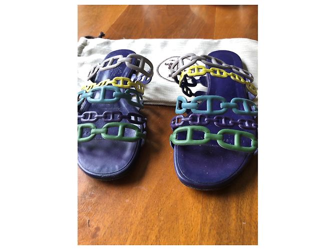 Sandali Hermès Thalassa in pelle viola Porpora - vista 2