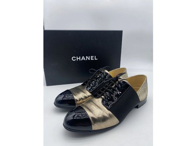 CHANEL Stringate T.Unione Europea 39.5 vacchetta D'oro - vista 8