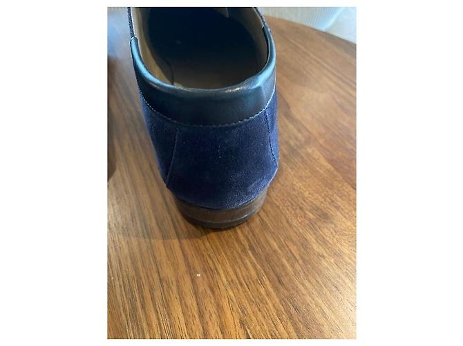 Scarpe stringate Hermès in nubuck blu navy - vista 2