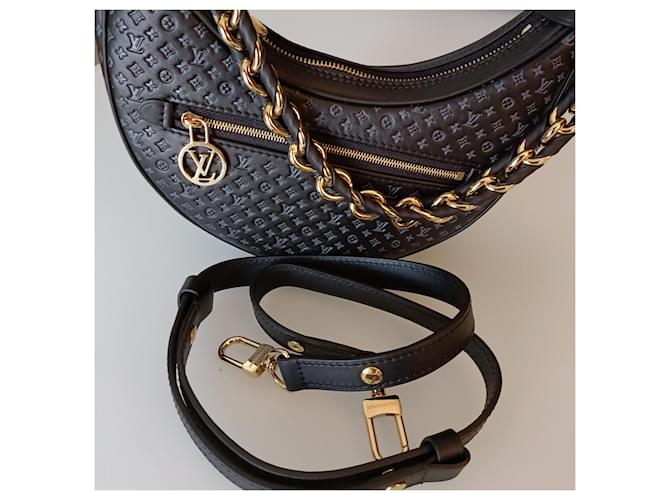 Looping Borsa Louis Vuitton Loop in pelle Nero - vista 4