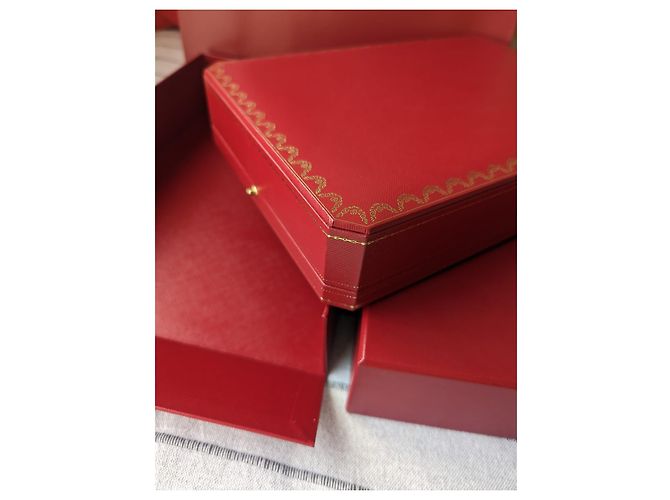 Cartier Große gefütterte XL-Halskettenanhänger-Schachtel mit Papiertüte Rot - Ansicht 5