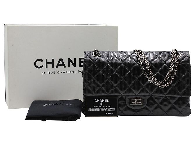 Mademoiselle Ristampa Chanel 2.55 Borsa con patta in pelle di agnello nera a righe Nero - vista 2