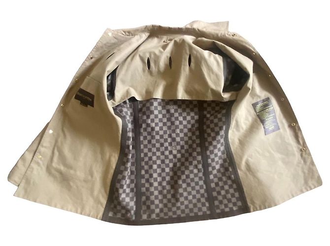 Louis Vuitton LV City Hunter Jacket Beige - view 5