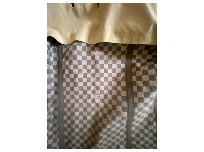 Louis Vuitton LV City Hunter Jacket Beige - view 8