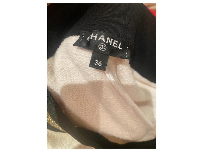 Chanel Conjunto cardigã e calça Bege - vista 5