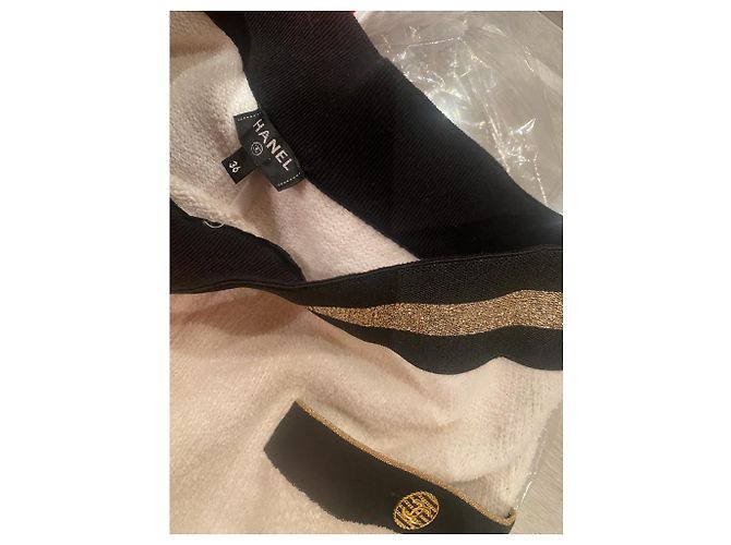 Chanel Conjunto cardigã e calça Bege - vista 8