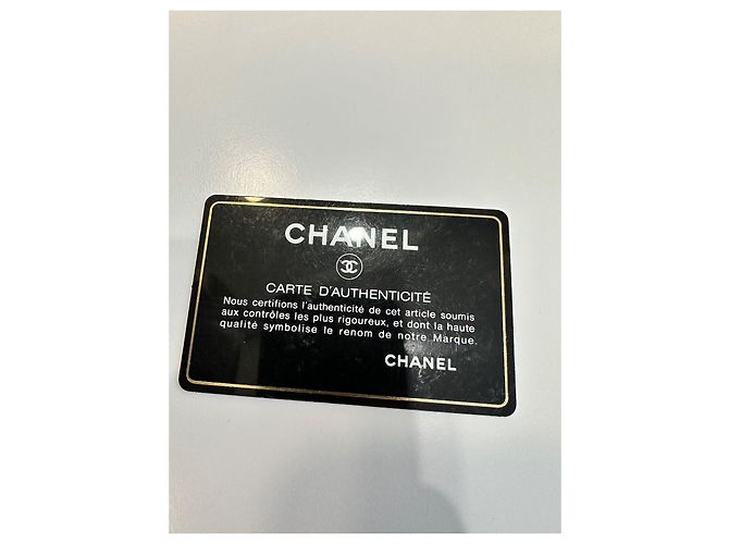 Executive Borsa a mano Chanel in pelle iridescente nera con manici bordeaux Nero - view 9