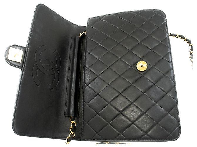 CHANEL Chain Shoulder Bag Clutch Schwarze gesteppte Lammfell-Geldbörse - Ansicht 11