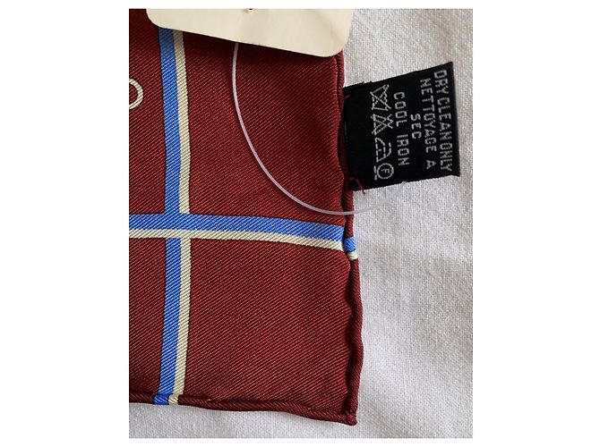 Chanel Lenços de seda Marrom Branco Azul - vista 14
