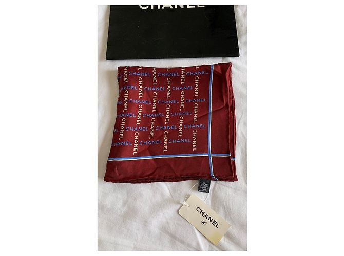 Chanel Lenços de seda Marrom Branco Azul - vista 3