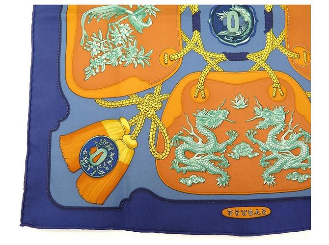 Hermès LOT 2 HERMES GAVROCHES SCIARPE LES FOLIES DU CIEL & TSUBAS CARRES SCIARPE Multicolore - vista 15