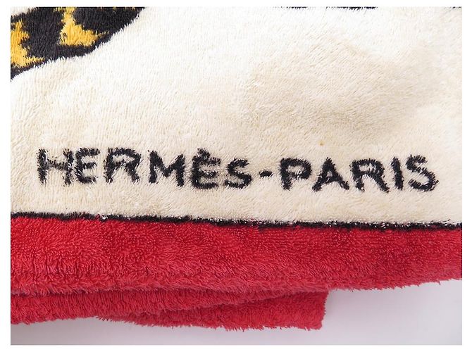 Hermès TAPIS DE PLAGE HERMES LEOPARDS H101015M32 DRAP DE BAIN EN COTON BEACH MAT Rouge - vue 8