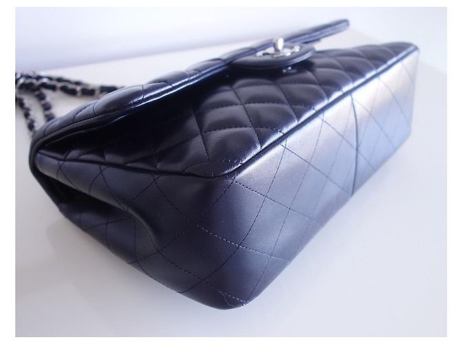 Timeless Borsa Chanel Classic Gm blu navy - vista 4