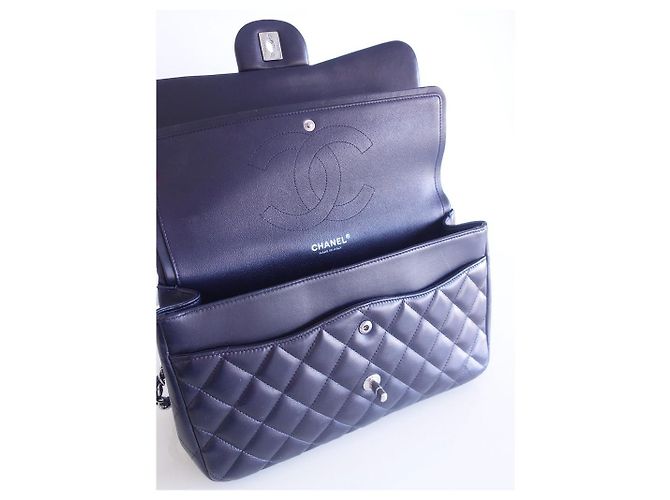 Timeless Borsa Chanel Classic Gm blu navy - vista 7