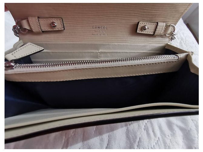 Borsa a tracolla Lancel in pelle e catena crema Beige Crudo - vista 13