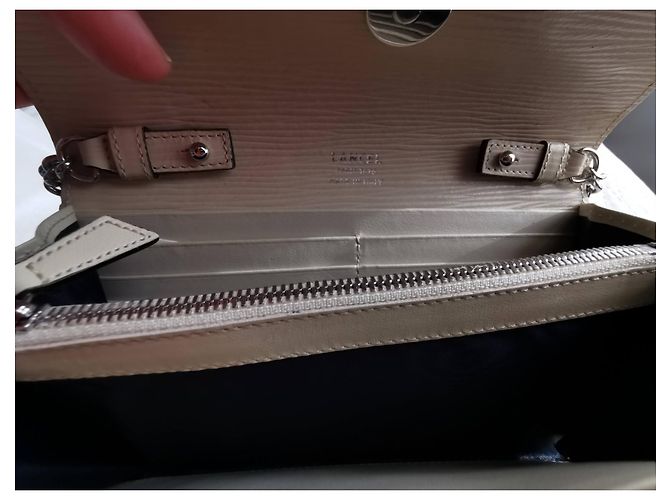 Borsa a tracolla Lancel in pelle e catena crema Beige Crudo - vista 14