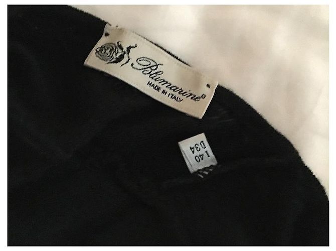 Schwarzer Pullover BLUMARINE gekerbter Rücken 40 IT - Ansicht 6