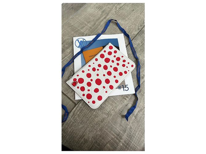 Pochette neverfull Louis Vuitton Kusama Bianco Rosso - vista 3