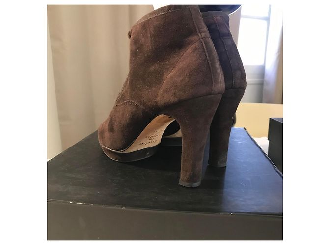 Stivaletti con lacci Repetto in nubuck cioccolato - vista 7