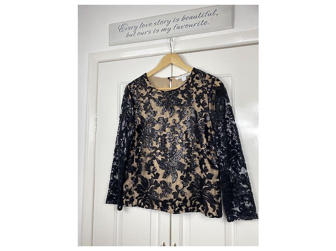 Diane Von Furstenberg Top nero a maniche lunghe DvF 'Belle' con rete in pizzo floreale con paillettes - vista 5