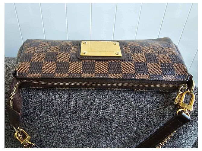 Louis Vuitton Borsa Damier Ebene Eva con Catena Marrone - vista 3