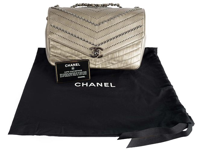 Borsa con patta Chevron decorata con "catena di paillettes" Chanel Argento - vista 12