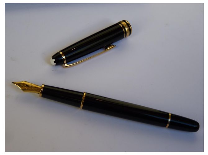 Montblanc Meisterstuck Solitaire Penna Stilografica Nera Oro Nero - vista 4
