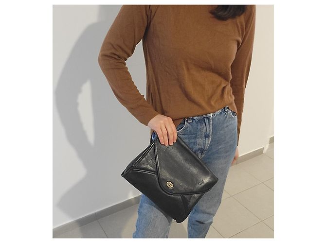 Pochette Fendi in pelle blu navy - vista 4