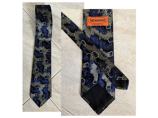 Cravatta Missoni in seta multicolore blu nera e grigia - vista 3