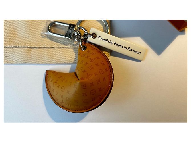 Louis Vuitton Fortune Cookie / Glückskeks Anhänger Braun Cognac - Ansicht 3