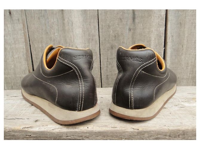 Hermès Hermes scarpe da ginnastica p 38,5 Marrone scuro - vista 5