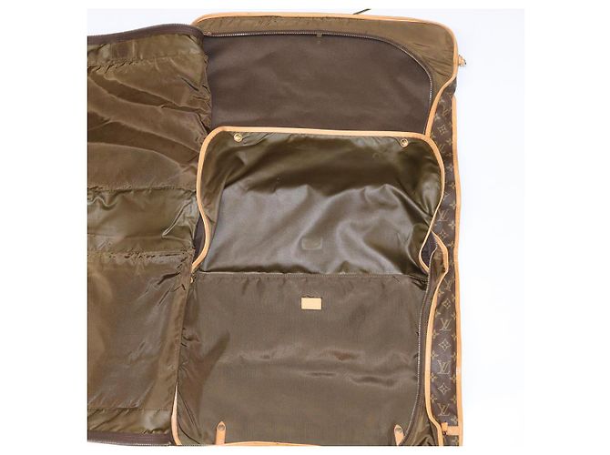 Copriabito portatile da cabina con monogramma LOUIS VUITTON M23420 LV Auth fm2176 - vista 20